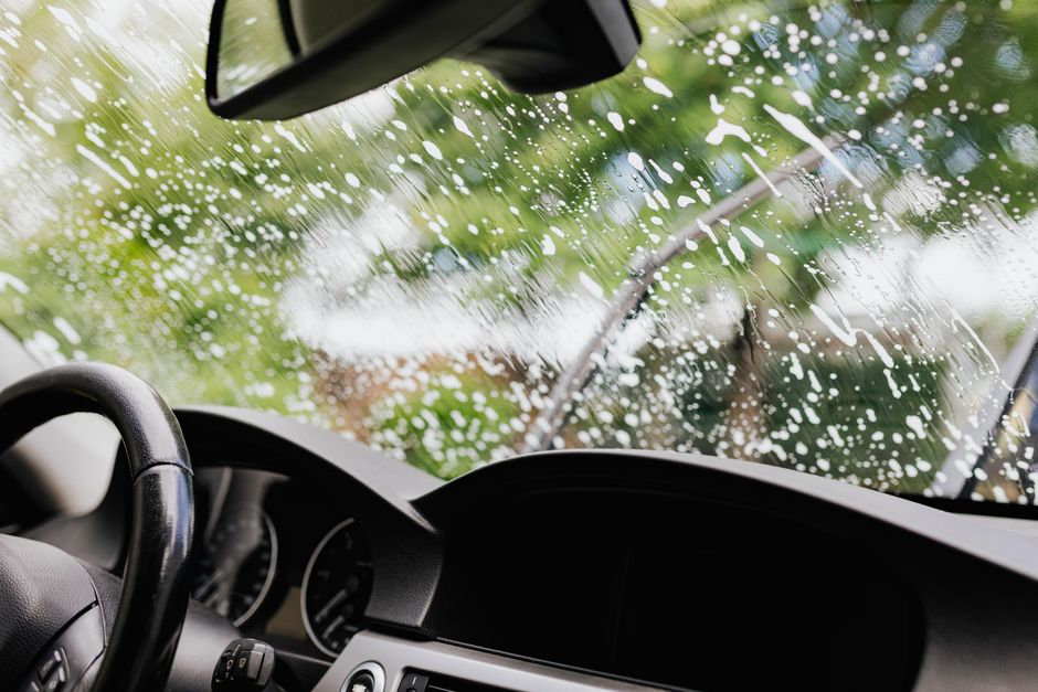 Detailed cleaning of a car interior